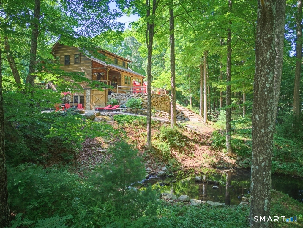 418 Lovely Street Avon CT 06001
