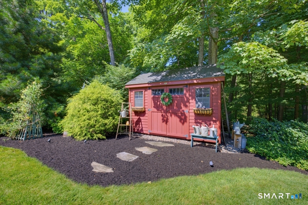 418 Lovely Street Avon CT 06001