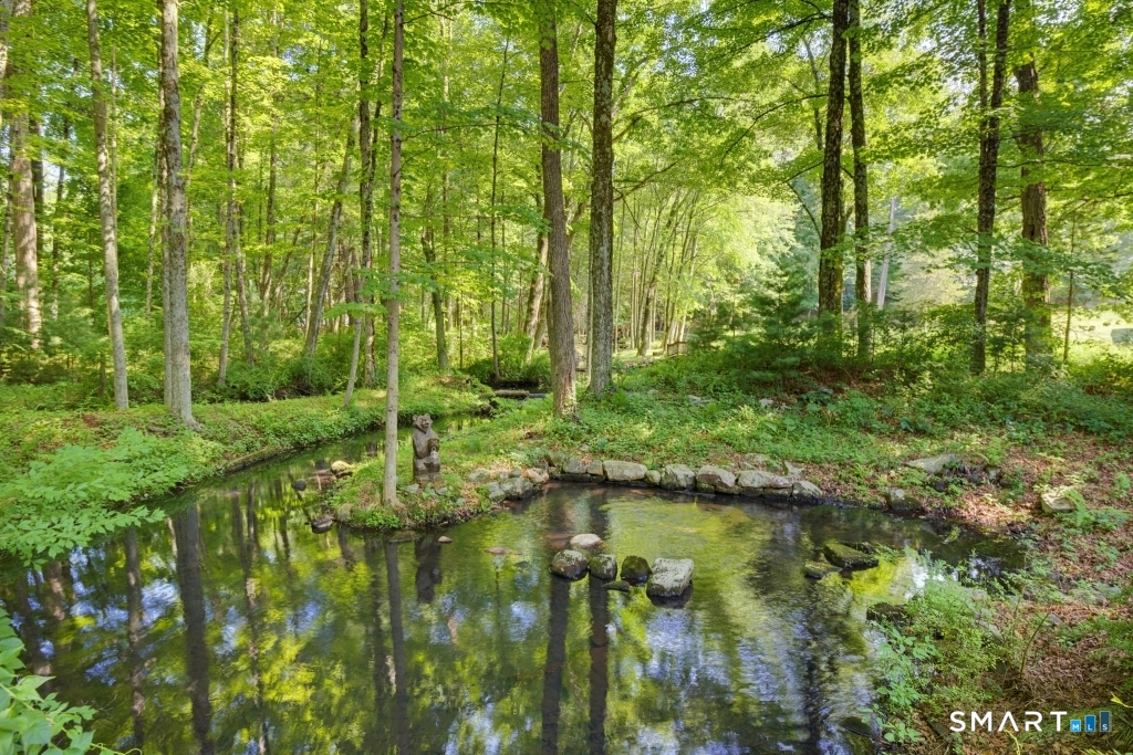 418 Lovely Street Avon CT 06001