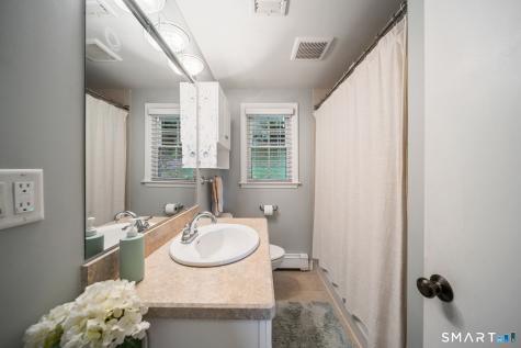 13 Edwards Road Portland CT 06480
