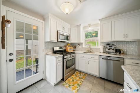 13 Edwards Road Portland CT 06480