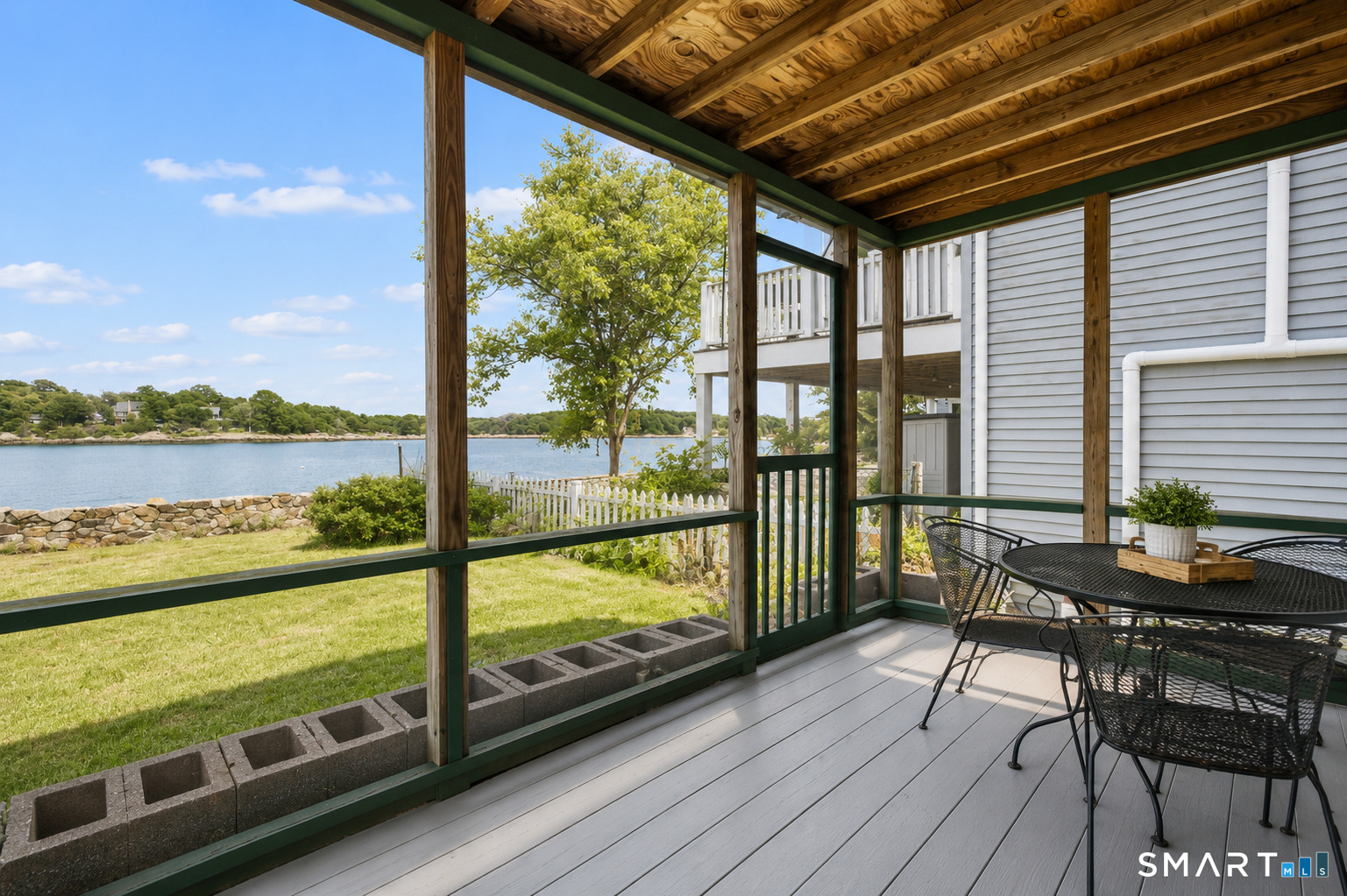 4 Little Bay Lane Branford CT 06405