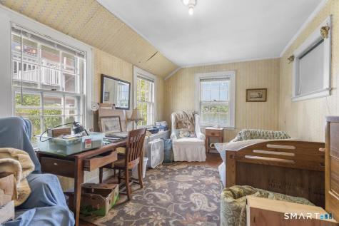 4 Little Bay Lane Branford CT 06405