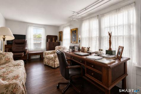 4 Little Bay Lane Branford CT 06405
