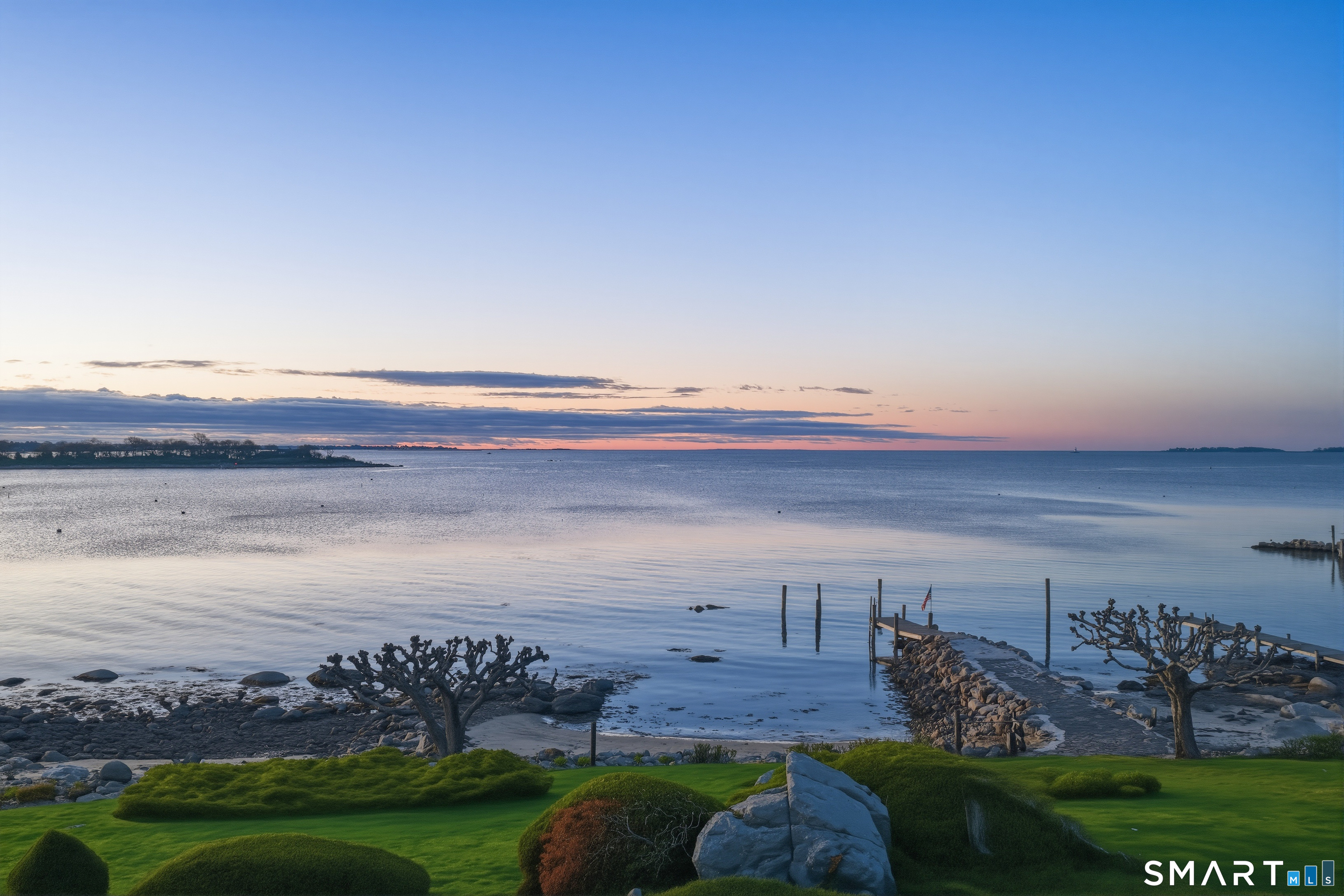 39 Chippechaug Trail Stonington CT 06355