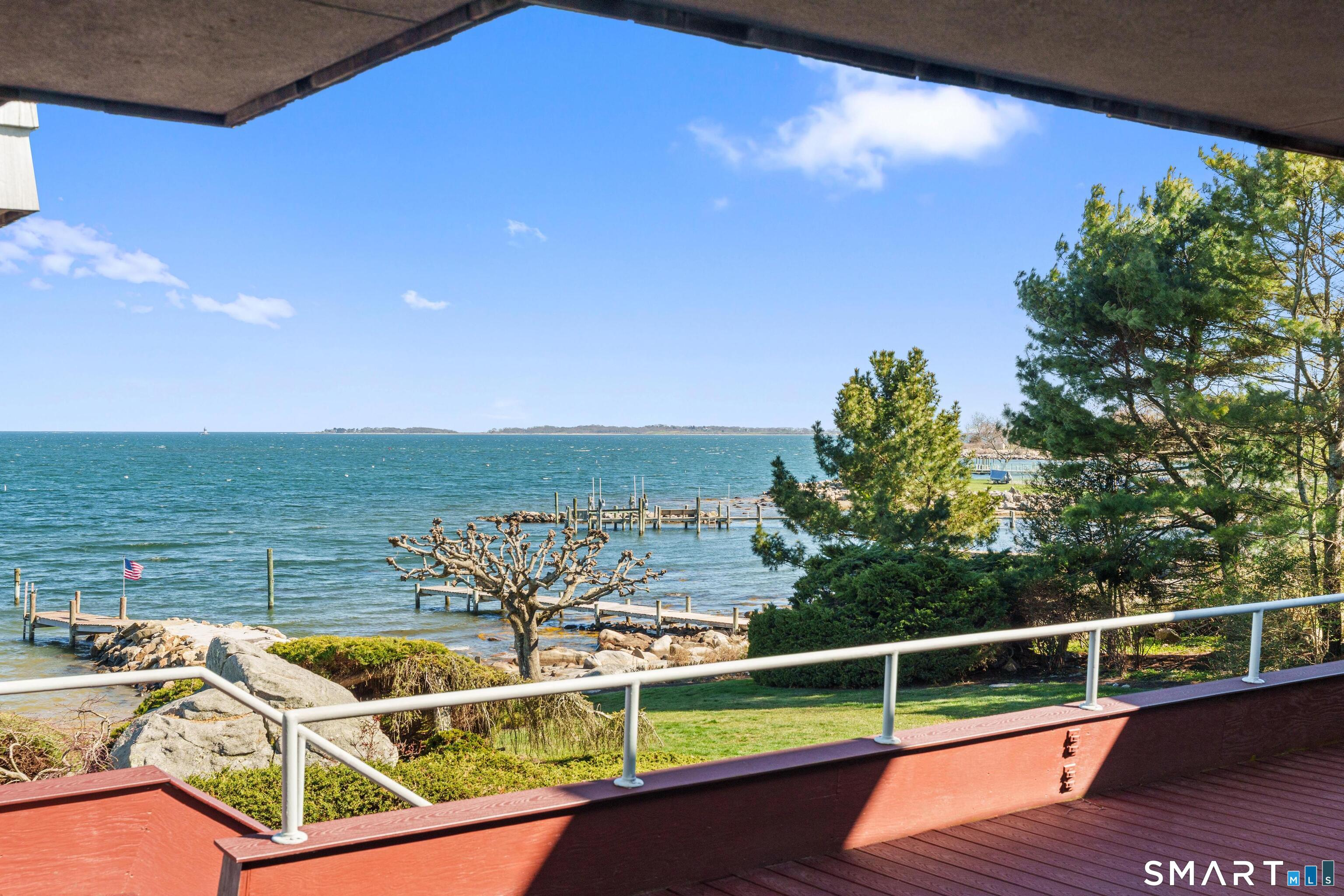 39 Chippechaug Trail Stonington CT 06355