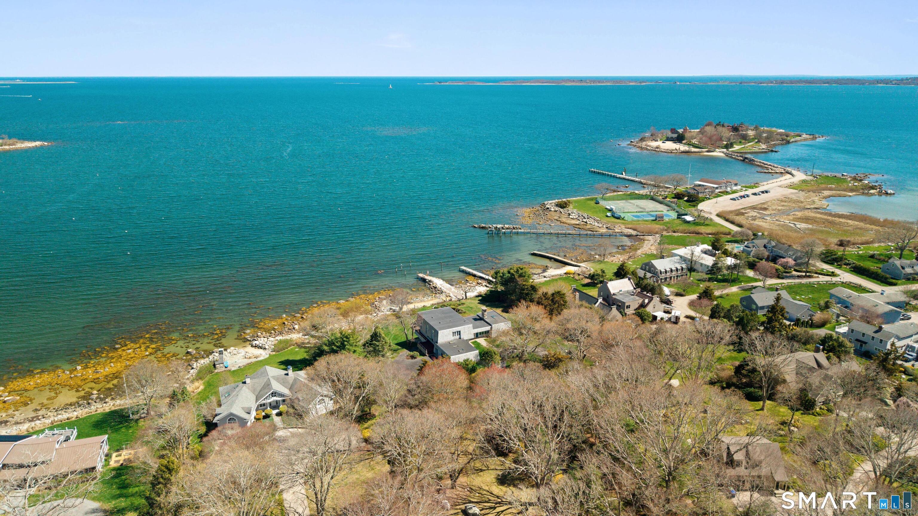 39 Chippechaug Trail Stonington CT 06355