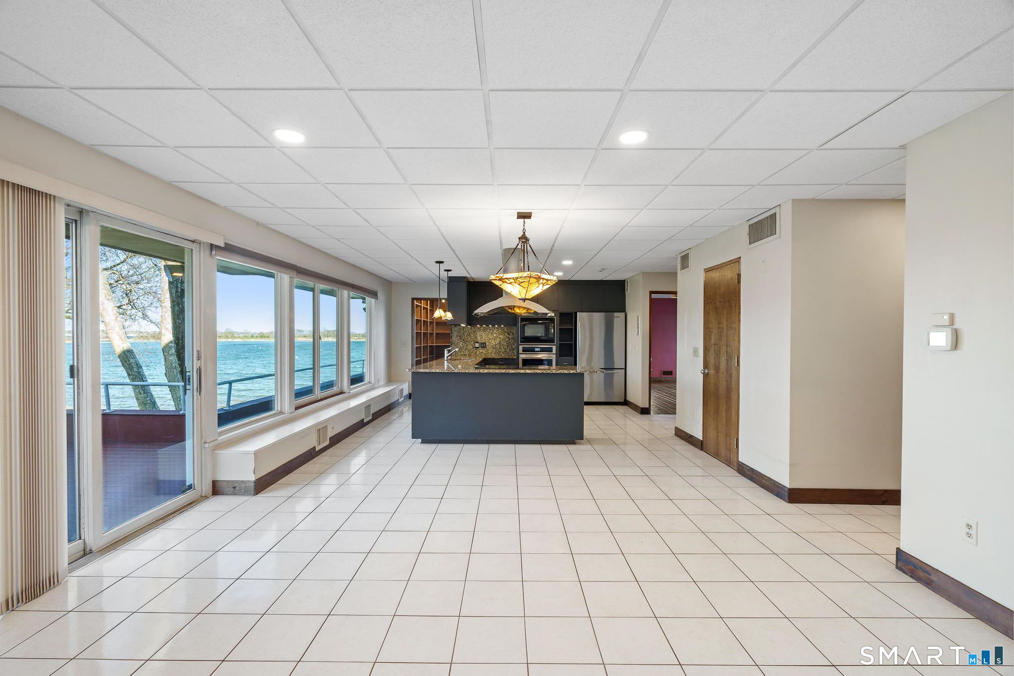 39 Chippechaug Trail Stonington CT 06355