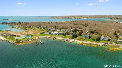 39 Chippechaug Trail Stonington CT 06355