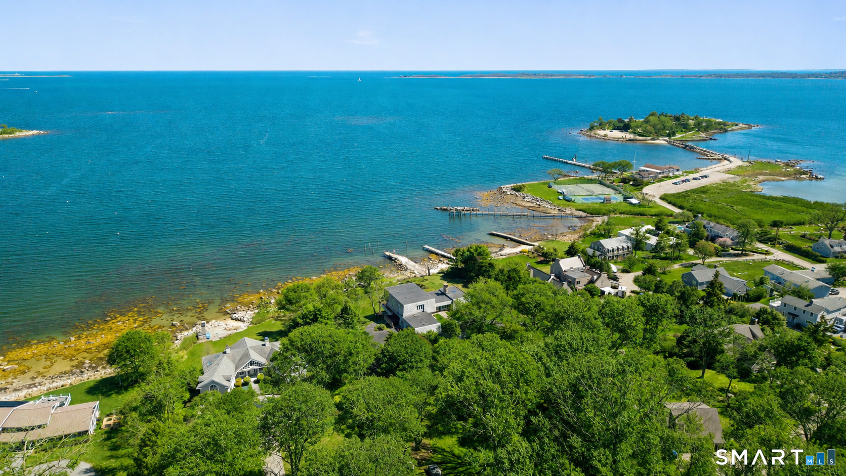 39 Chippechaug Trail Stonington CT 06355