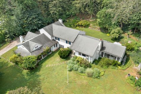 76 Deepwood Road Darien CT 06820