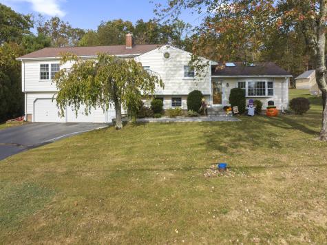 72 Hyla Lane North Branford CT 06472