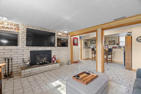 72 Hyla Lane North Branford CT 06472