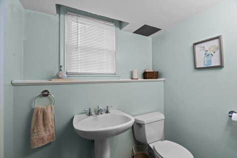 72 Hyla Lane North Branford CT 06472