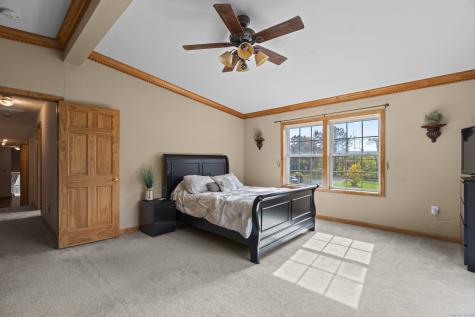 72 Hyla Lane North Branford CT 06472