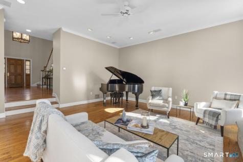 14 Cleft Rock Road Woodbridge CT 06525