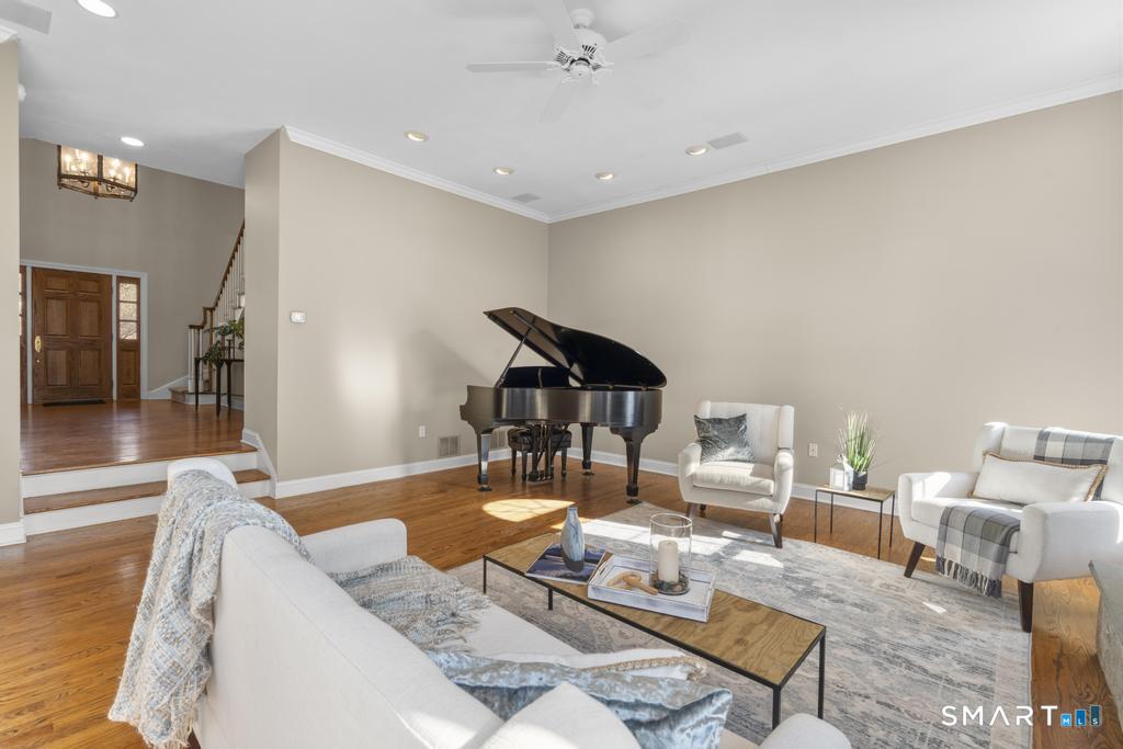 14 Cleft Rock Road Woodbridge CT 06525