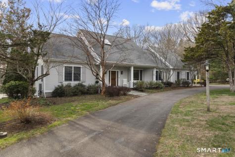 14 Cleft Rock Road Woodbridge CT 06525