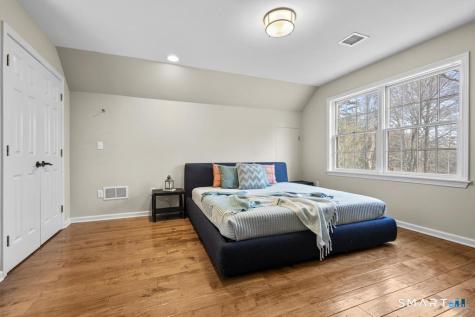 14 Cleft Rock Road Woodbridge CT 06525