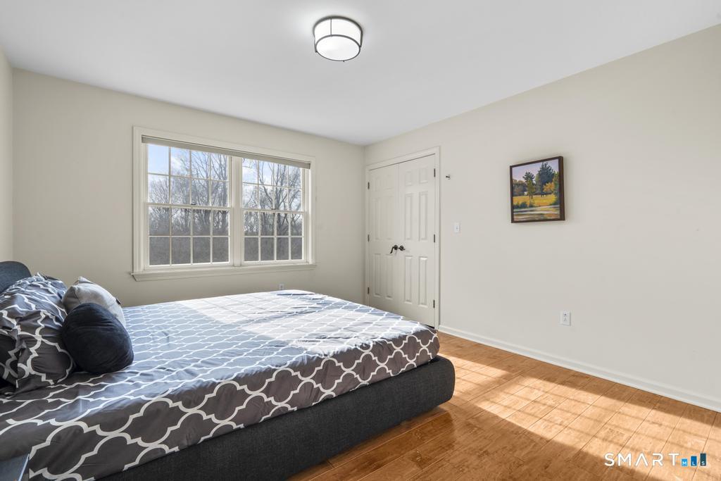 14 Cleft Rock Road Woodbridge CT 06525