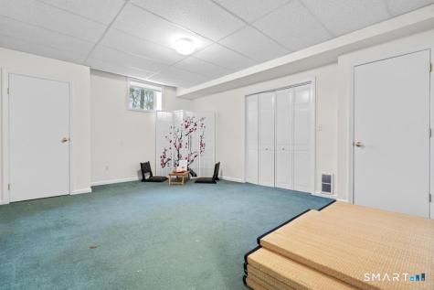 14 Cleft Rock Road Woodbridge CT 06525