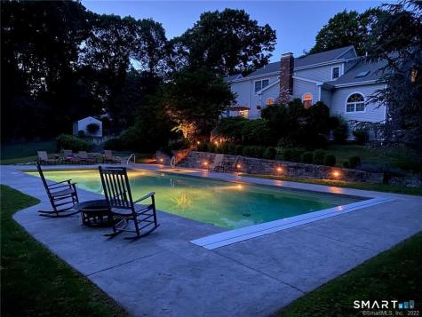14 Cleft Rock Road Woodbridge CT 06525