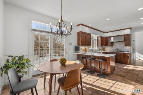 14 Cleft Rock Road Woodbridge CT 06525