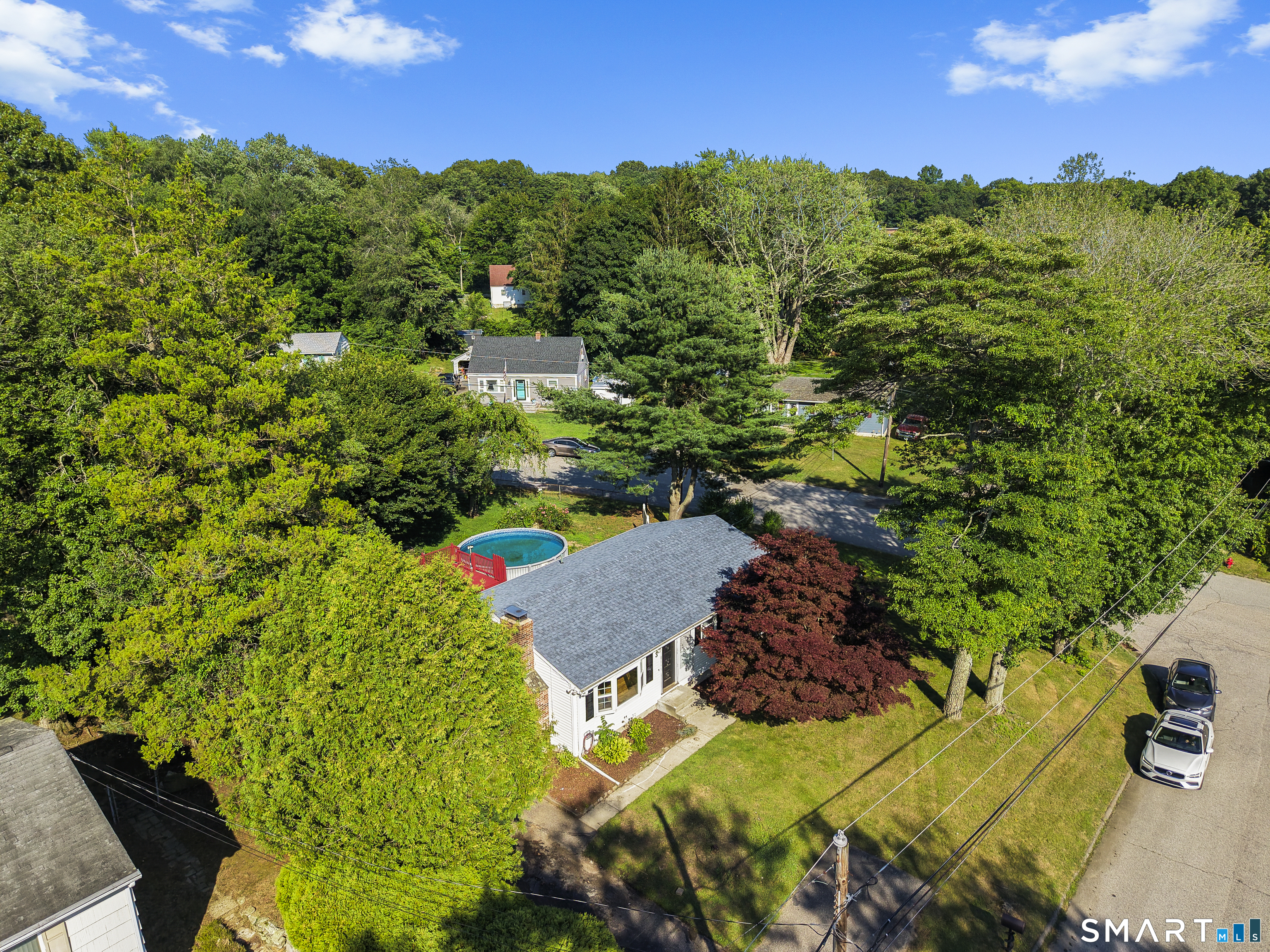 3 Beechwood Road Montville CT 06370