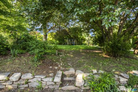 3 Beechwood Road Montville CT 06370