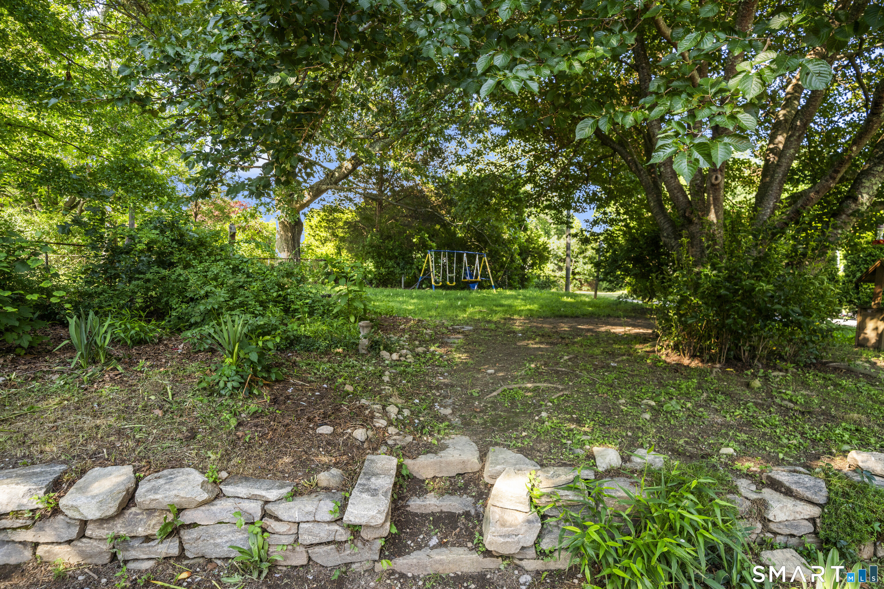 3 Beechwood Road Montville CT 06370