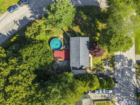 3 Beechwood Road Montville CT 06370
