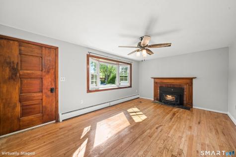 3 Beechwood Road Montville CT 06370