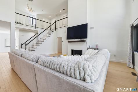 67 Luca Lane Wethersfield CT 06109