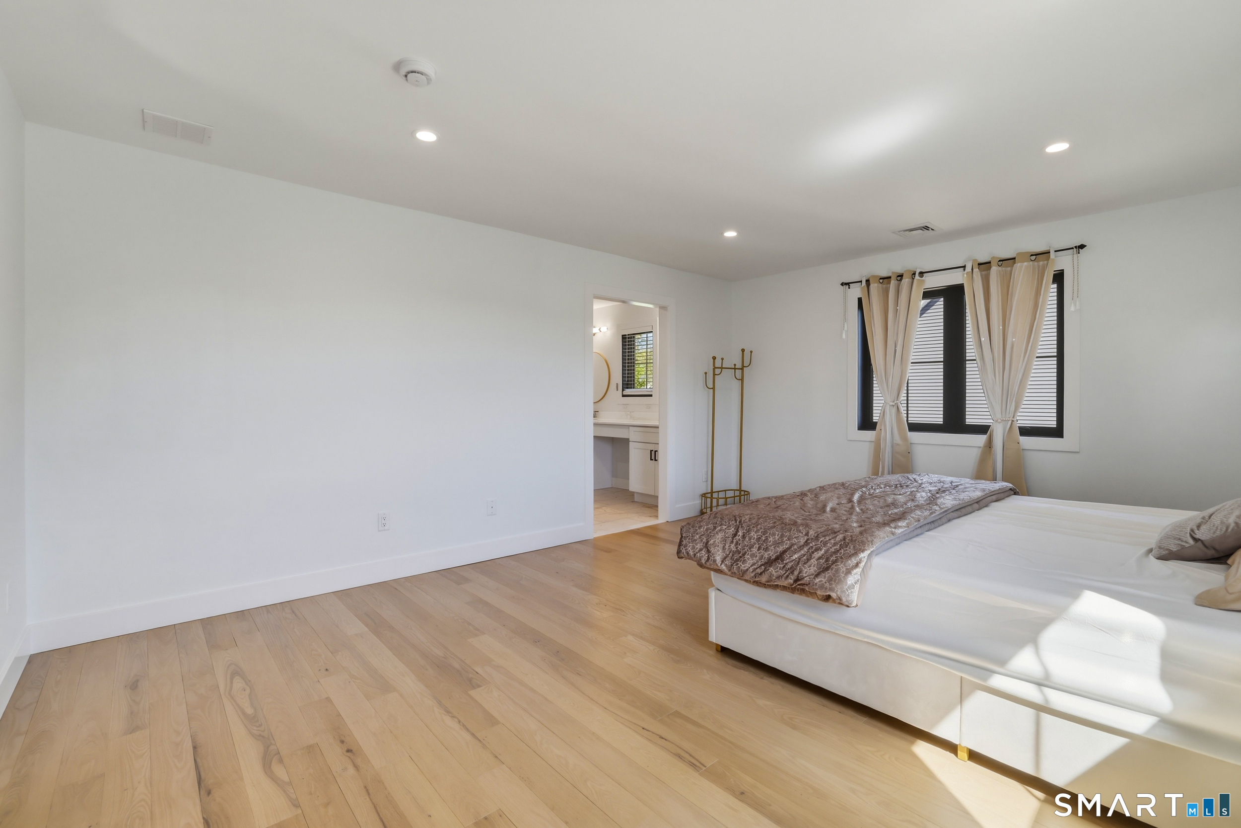 67 Luca Lane Wethersfield CT 06109