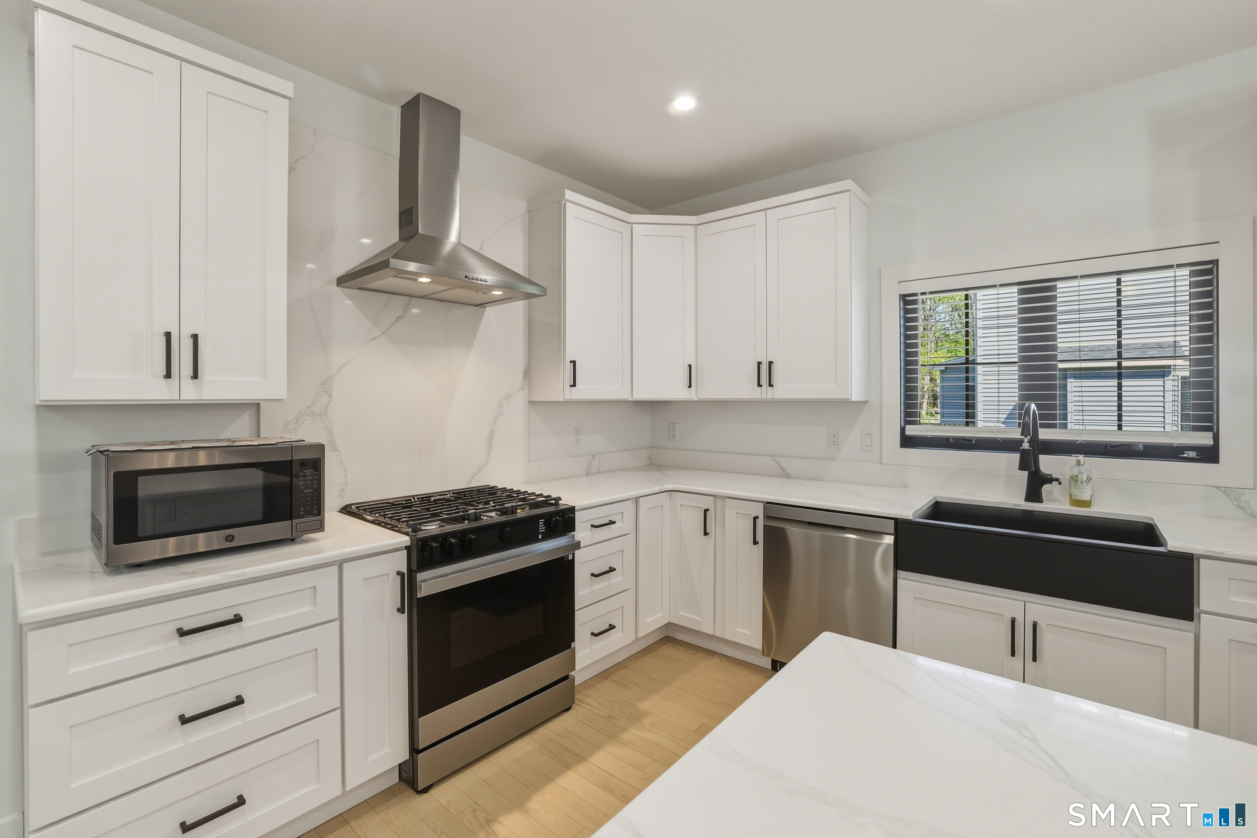 67 Luca Lane Wethersfield CT 06109