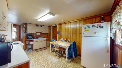 90 Water Street Chester CT 06412
