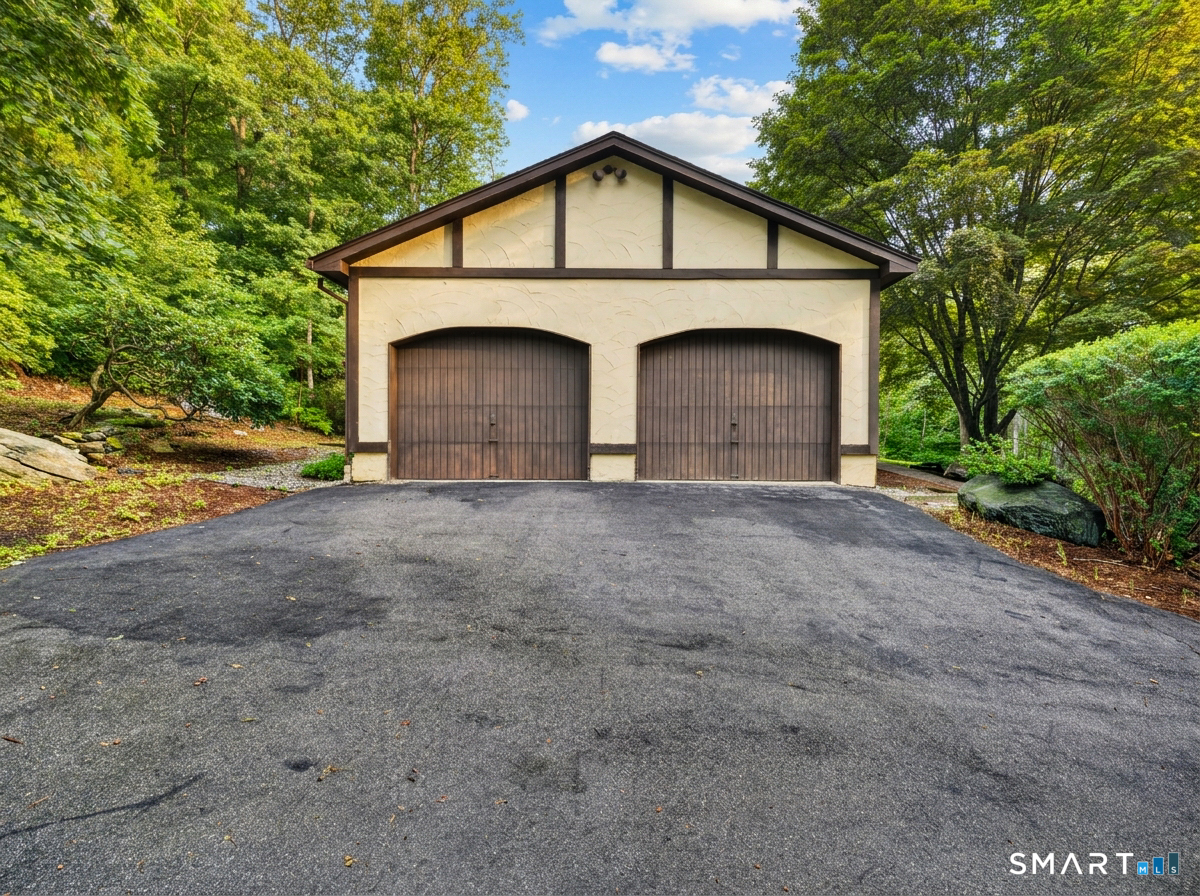 861 Shewville Road Ledyard CT 06339
