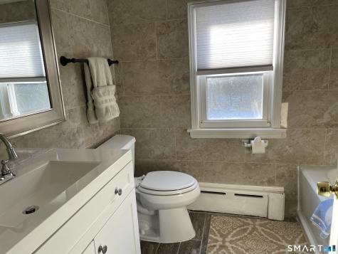 1347 Hall Boulevard Bloomfield CT 06002