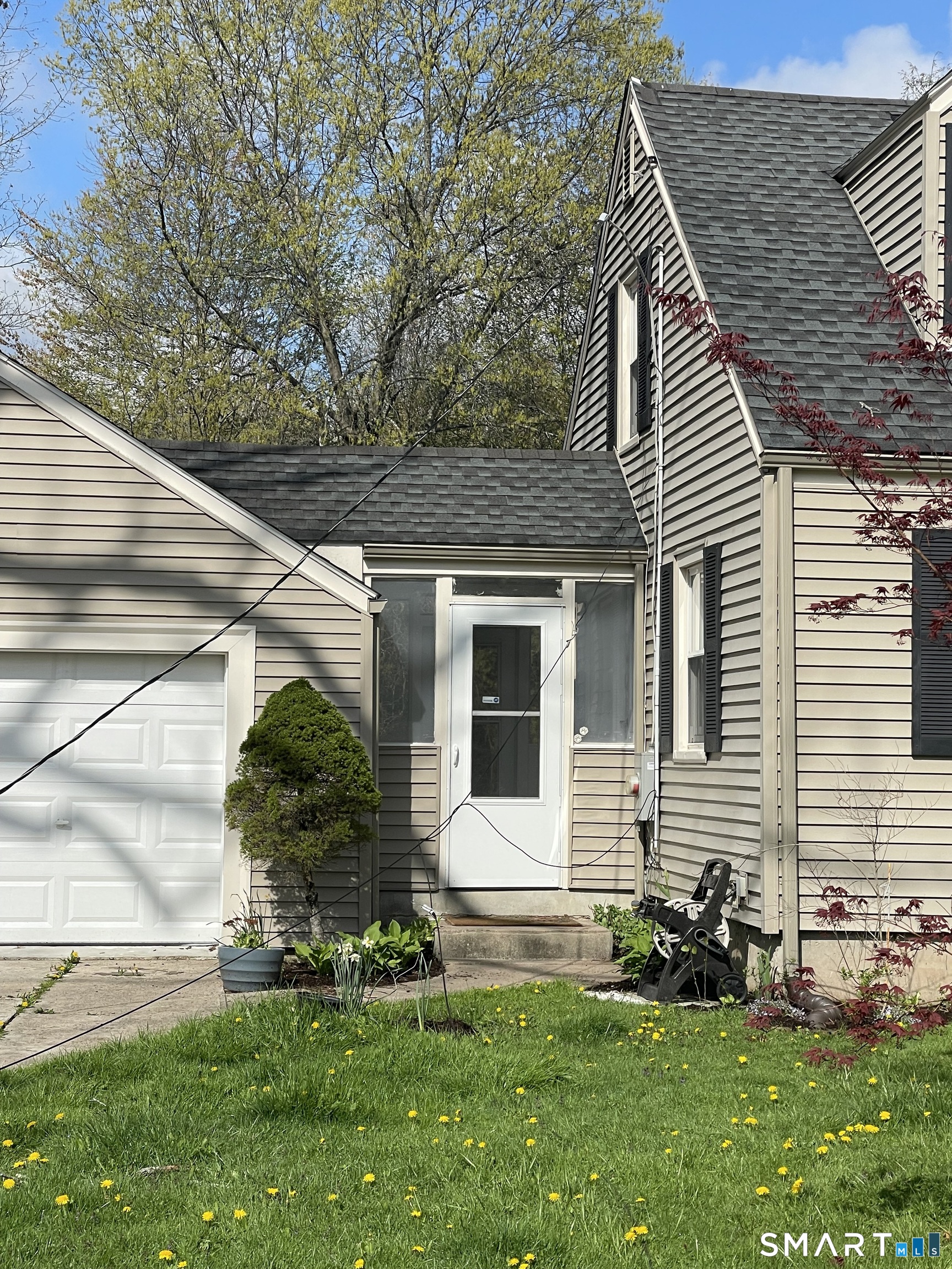 1347 Hall Boulevard Bloomfield CT 06002
