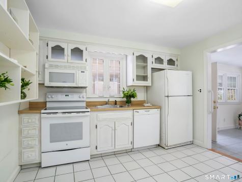 148 Millspaugh Drive Fairfield CT 06824