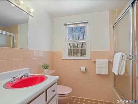 148 Millspaugh Drive Fairfield CT 06824