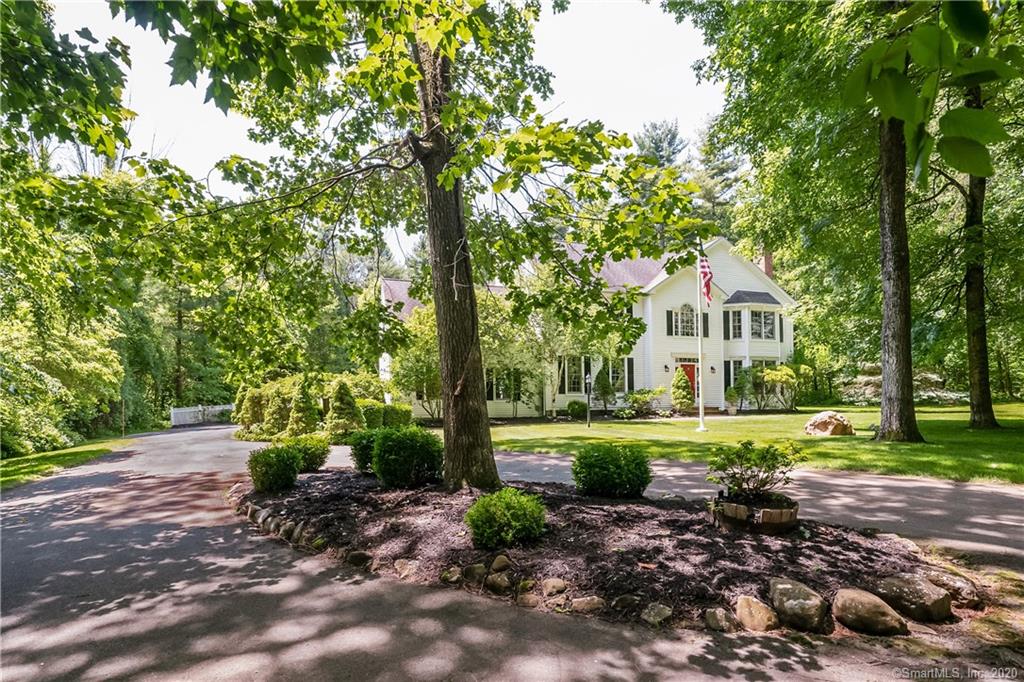 7 Taylor Lane Guilford CT 06437