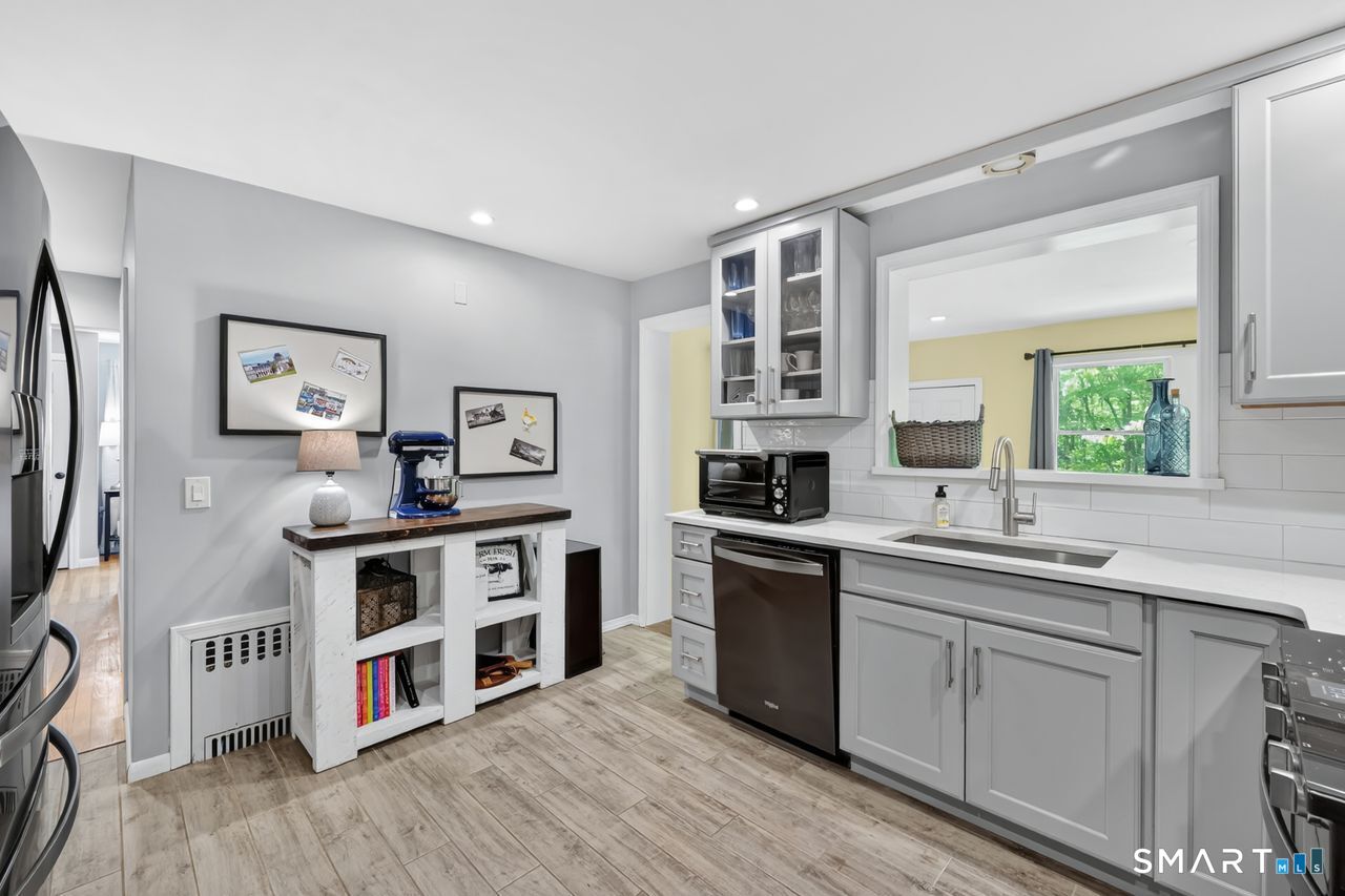 1013 Ratley Road Suffield CT 06093