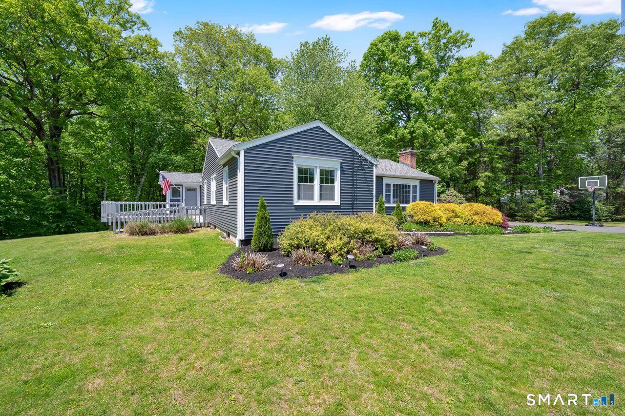 1013 Ratley Road Suffield CT 06093