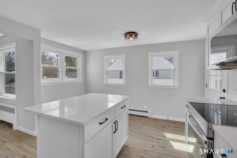 19 Songonosk Street Windsor CT 06095