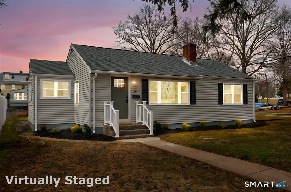 19 Songonosk Street Windsor CT 06095