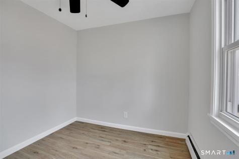 19 Songonosk Street Windsor CT 06095