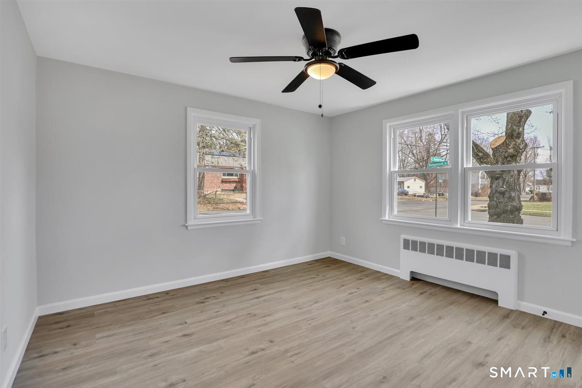 19 Songonosk Street Windsor CT 06095