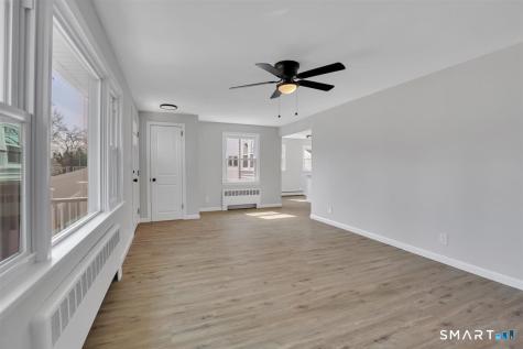 19 Songonosk Street Windsor CT 06095