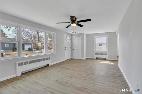 19 Songonosk Street Windsor CT 06095